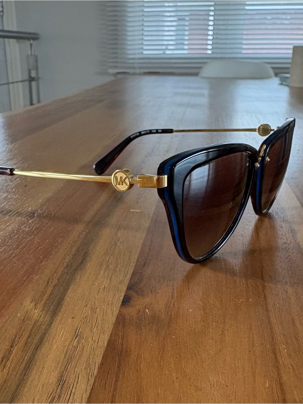 Michael Kors abela ll MK6039 cat eye sunglasses - black and gold.